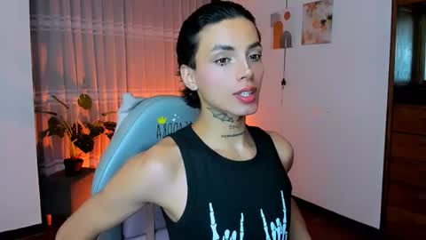 Nilam online show from 06-10-26, 12:22