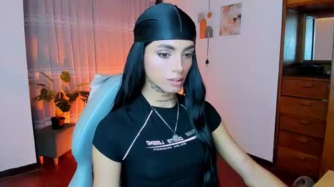 Nilam online show from 06-13-26, 03:48