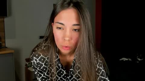 Bella online show from 05-24-26, 11:10