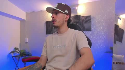 Nils online show from 11-22-25, 06:45