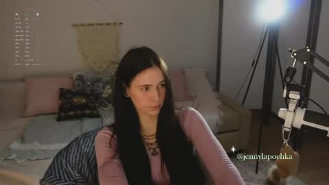 Jennet online show from 04-20-26, 06:53