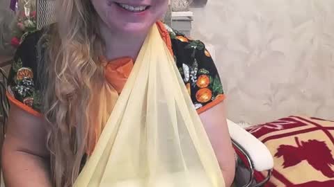 Snapshot of nimfalove chatting on 03-08-26, 04:22 Nimfalove online show from 03-08-26, 04:22