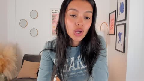 Snapshot of nina_agdal chatting on 01-30-25, 09:04 NINA online show from 01-30-25, 09:04