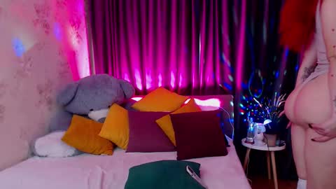 Nina online show from 11-27-25, 07:32