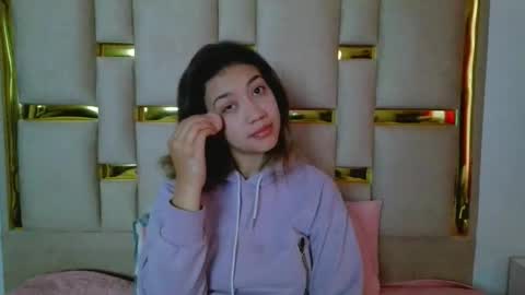 Nina Carther online show from 12-05-25, 11:08