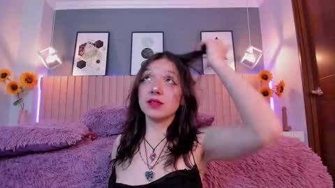 nina_ford_ online show from 03-06-26, 03:25