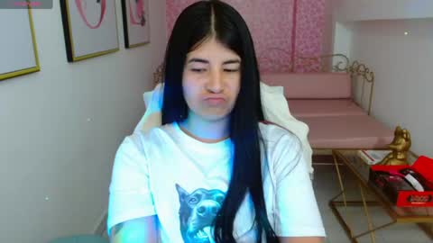 Nina online show from 04-14-26, 01:11