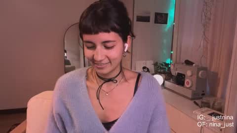 Snapshot of nina_just chatting on 02-04-25, 10:13 Nina.  online show from 02-04-25, 10:13