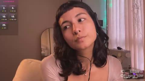 Snapshot of nina_just chatting on 02-21-25, 10:04 Nina.  online show from 02-21-25, 10:04