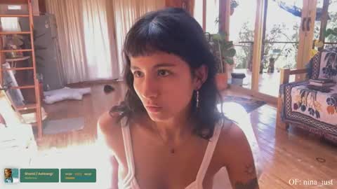 Snapshot of nina_just chatting on 09-13-25, 04:40 Nina.  online show from 09-13-25, 04:40