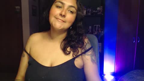 Nina Moon online show from 12-14-25, 01:44