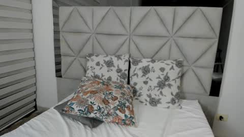 Snapshot of nina_pons chatting on 03-02-25, 02:08 Nina online show from 03-02-25, 02:08