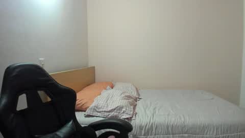  Nina  online show from 06-12-26, 12:53