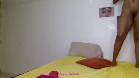 Nina online show from 09-20-25, 01:01