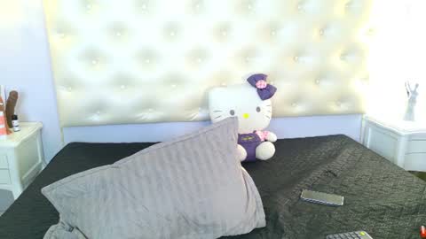 Nina  online show from 06-11-26, 12:58