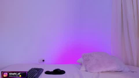 ninahtx online show from 04-15-26, 09:26