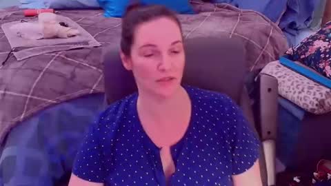 Nina Jaymes online show from 12-17-25, 11:22