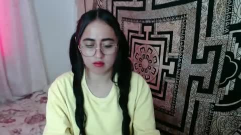 N I N A online show from 10-02-25, 03:30