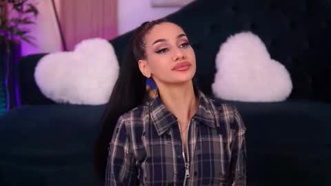 Ninna online show from 11-22-25, 07:24