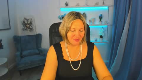 Snapshot of ninastarle chatting on 10-05-25, 04:44 ninastarle online show from 10-05-25, 04:44