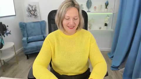 Snapshot of ninastarle chatting on 10-08-25, 05:05 ninastarle online show from 10-08-25, 05:05