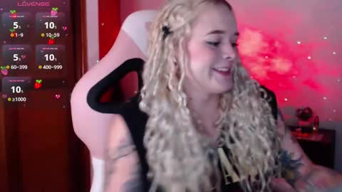 Nina online show from 03-05-25, 12:49