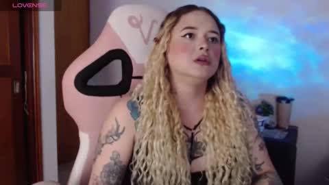 Nina online show from 10-15-25, 02:11