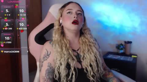 Nina online show from 10-22-25, 02:23