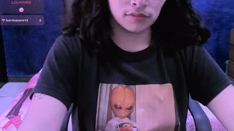 Nina online show from 10-22-25, 03:56