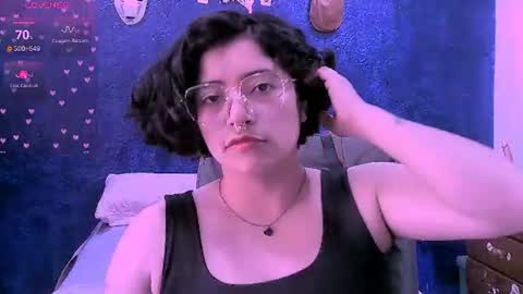 Snapshot of ninayellow chatting on 07-03-26, 01:17 Nina online show from 07-03-26, 01:17