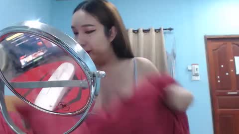 ninew online show from 10-08-25, 01:25