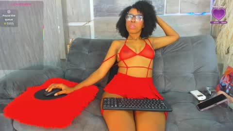 Snapshot of nini_beyker chatting on 09-27-25, 01:38 nini_beyker online show from 09-27-25, 01:38