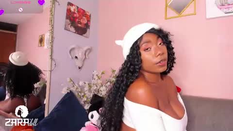 NINI  online show from 07-14-26, 12:24
