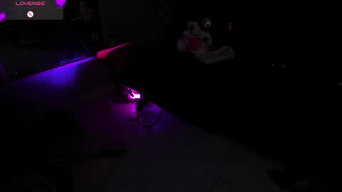 NINI  online show from 08-04-26, 01:42