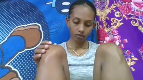 ninie246746 online show from 06-06-26, 06:29