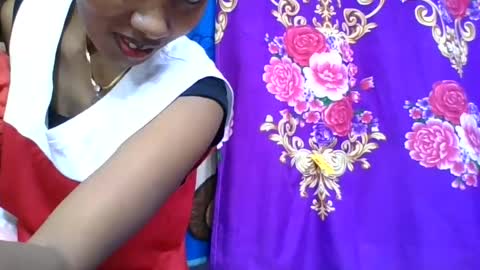 ninie246746 online show from 07-25-26, 06:55