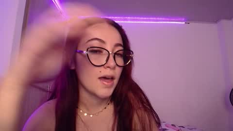 ninna rose online show from 10-14-25, 07:03