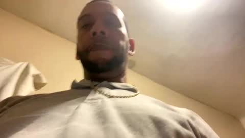 Snapshot of ninolindo919 chatting on 11-10-25, 04:22 ninolindo919 online show from 11-10-25, 04:22