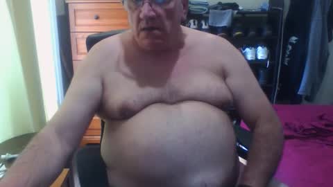 Dennis online show from 09-30-25, 04:23