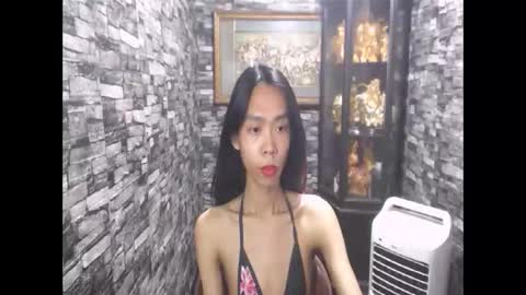 nisha_rose23 online show from 05-14-26, 11:17