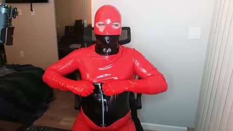 Snapshot of niteowl4 chatting on 10-05-25, 05:06 niteowl4 online show from 10-05-25, 05:06