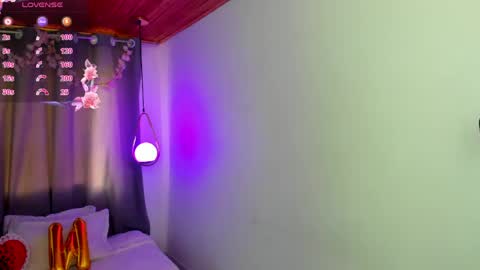 Nixie online show from 05-31-26, 08:10