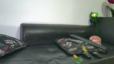 Snapshot of nixon347932 chatting on 12-20-24, 07:33 Nicolas Muscle online show from 12-20-24, 07:33