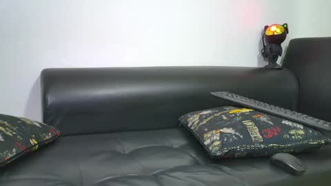 Snapshot of nixon347932 chatting on 03-07-25, 05:29 Nicolas Muscle online show from 03-07-25, 05:29