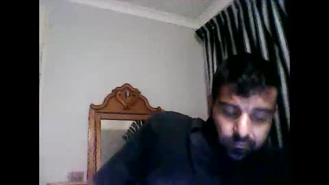 Snapshot of nixtr1210131507 chatting on 09-30-25, 08:14 FUZZY-D online show from 09-30-25, 08:14