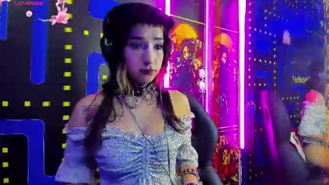 nixzdolls online show from 07-17-26, 10:03