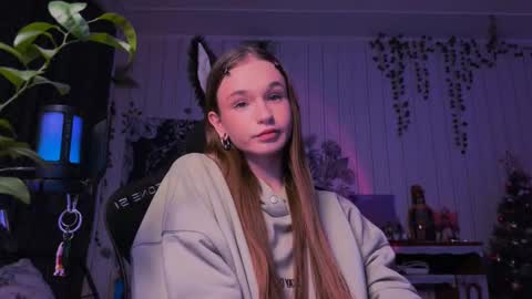 Tears Lora online show from 02-19-25, 05:27