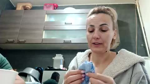 no_limit_coupl3 online show from 01-06-26, 08:18