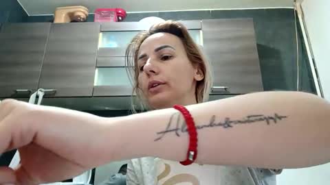 no_limit_coupl3 online show from 01-11-26, 07:35