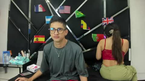 NoaandArez online show from 06-25-26, 12:53
